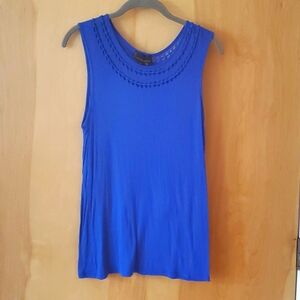 Blue knotted tank